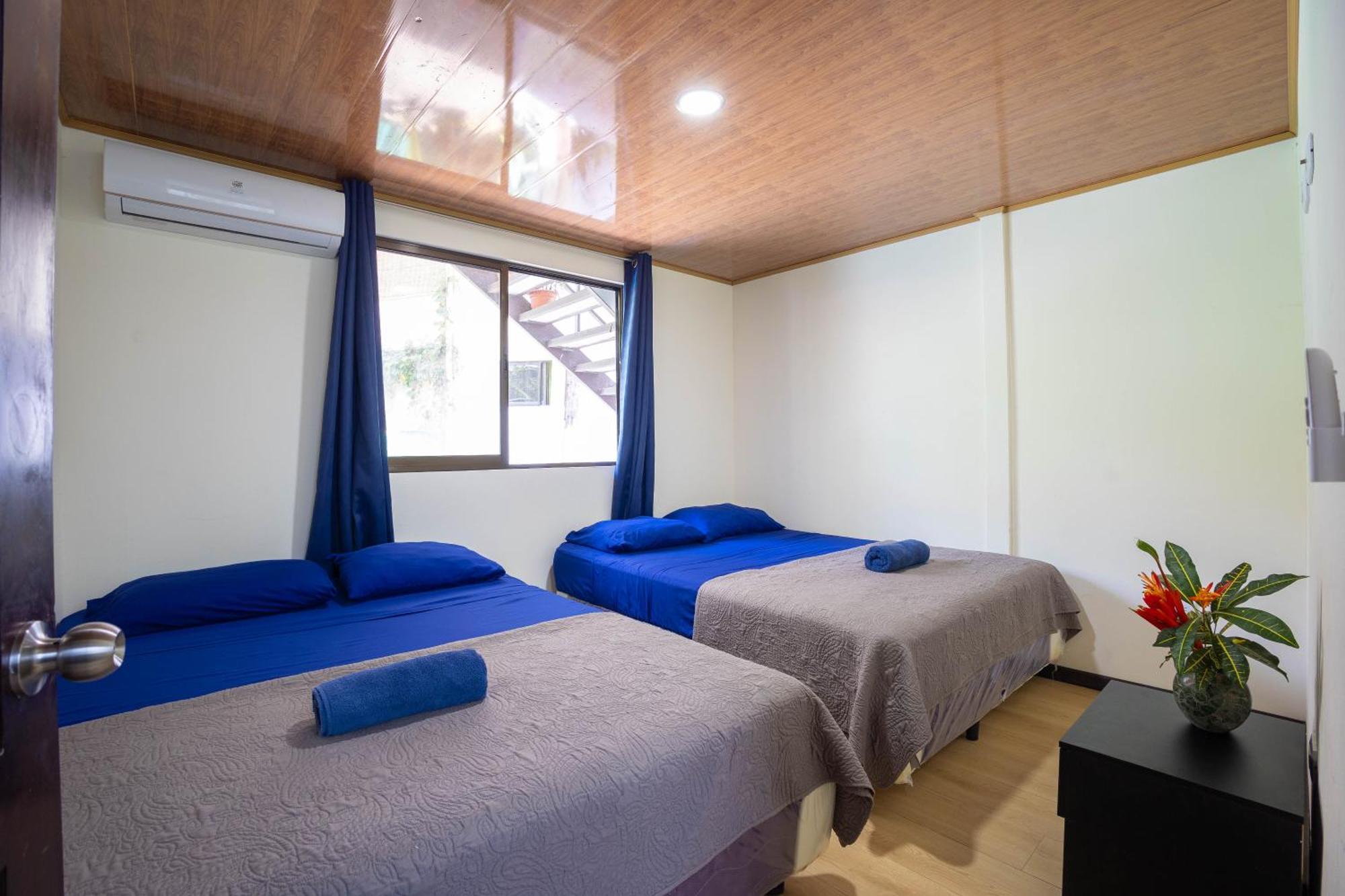 Bambutel Cocles Hotel Puerto Viejo de Talamanca ภายนอก รูปภาพ